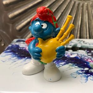 Scottish Smurf Bagpipes Figurine Vintage Toy Figure Peyo